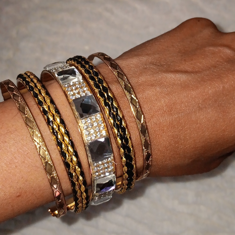 Cute cuff, bracelet